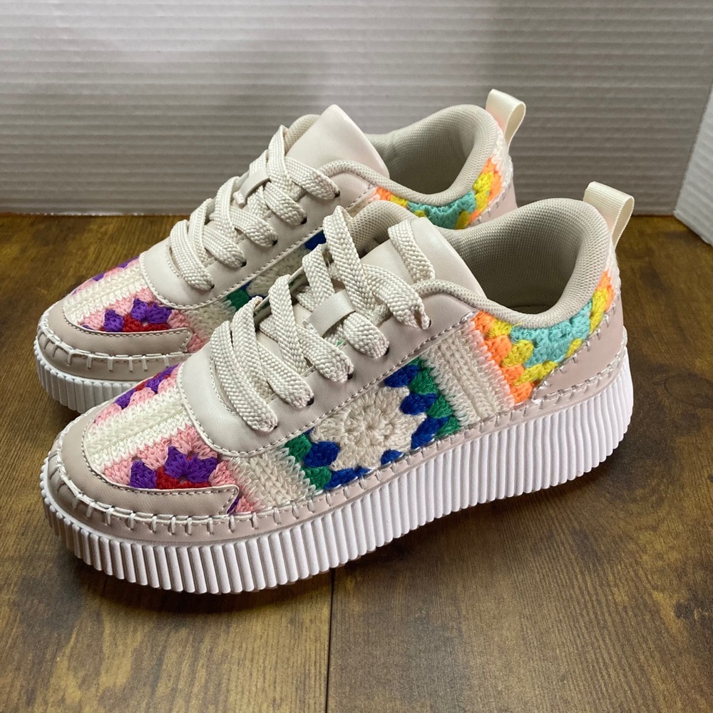 BERNESS Women's Crochet Patchwork‎ Platform Sneakers Cream Multi Color Size 7